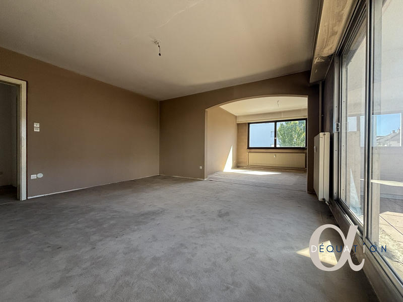 Appartement - 108 m² - 5 pièces