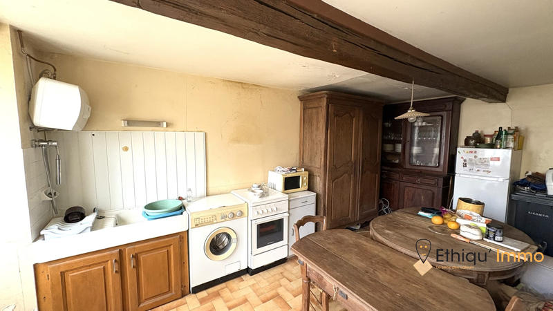 Maison ancienne - 202 m² - 7 pièces