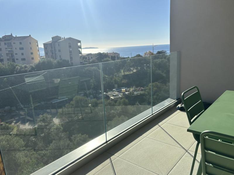 Appartement - 109 m² - 4 pièces