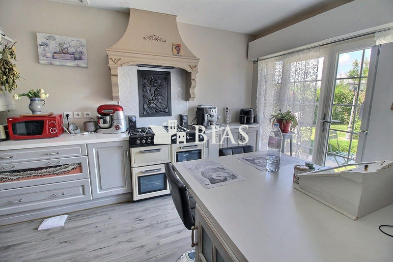 Maison - 80 m² - 4 pièces