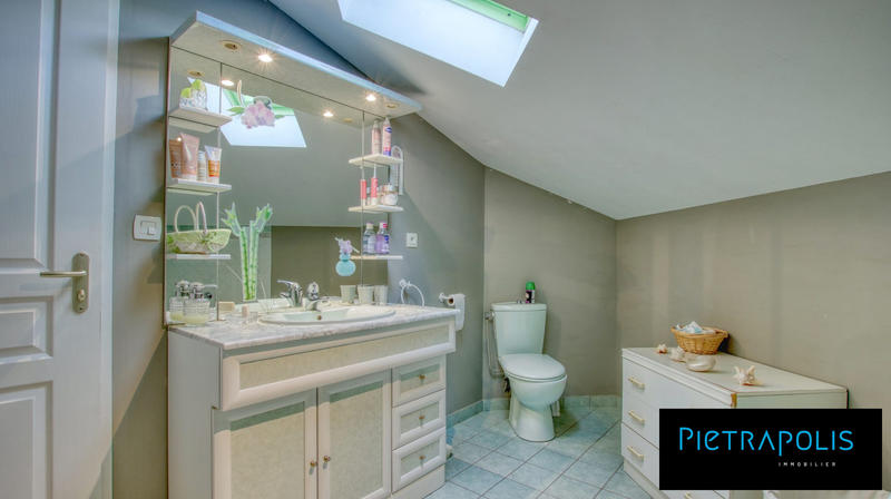 Maison - 130 m² - 5 pièces