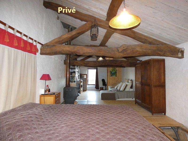 Maison - 370 m² - 11 pièces