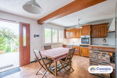 Maison - 135 m² - 6 pièces