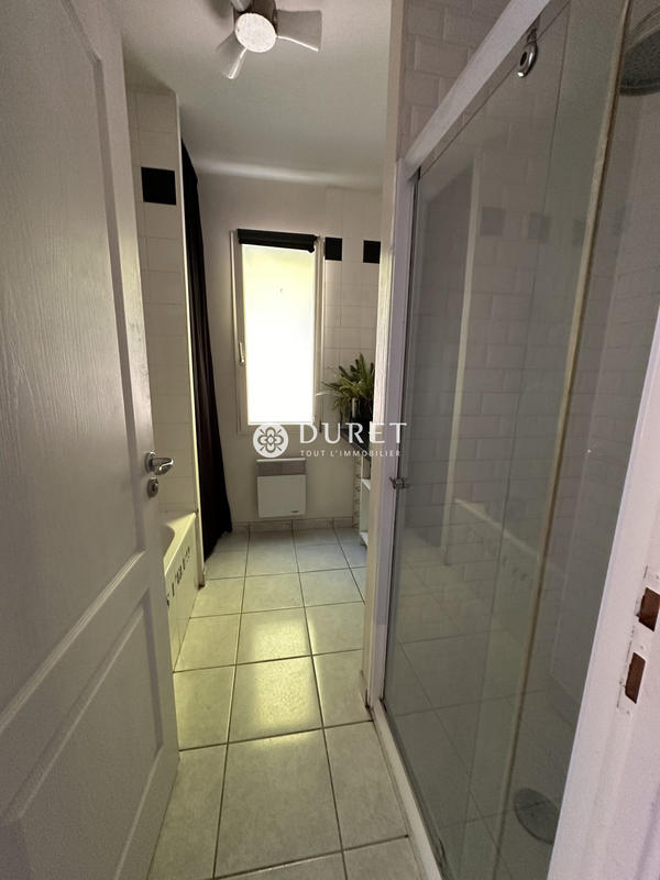 Maison traditionnelle - 143 m² - 6 pièces