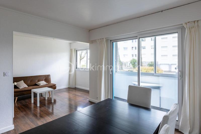 Appartement - 81 m² - 3 pièces