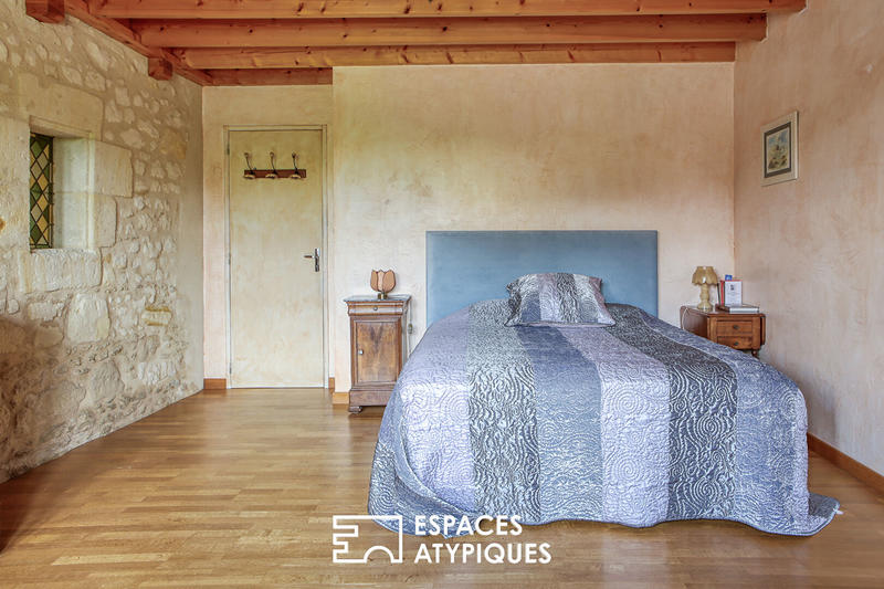 Maison - 240 m² - 7 pièces