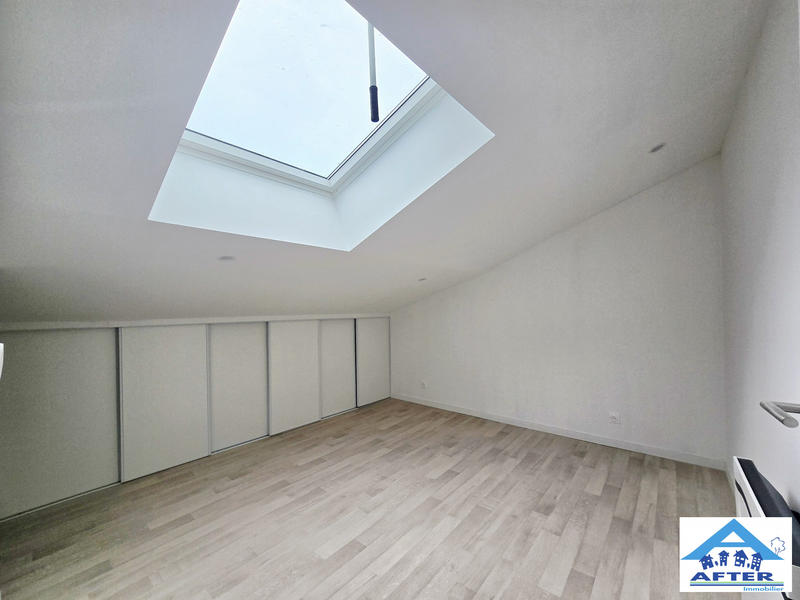 Maison - 98 m² - 5 pièces