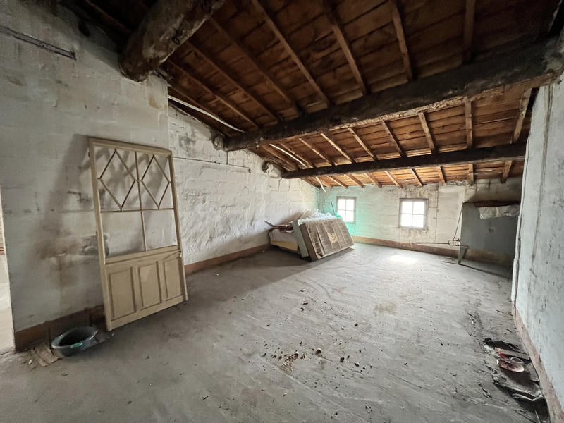 Maison de village - 213 m² - 8 pièces