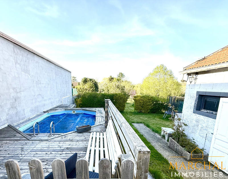 Maison - 265 m² - 7 pièces