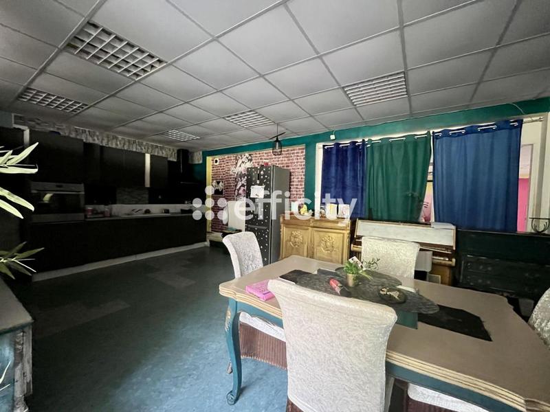 Appartement - 200 m² - 5 pièces