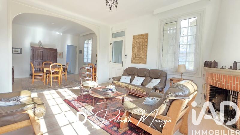 Maison - 99 m² - 5 pièces