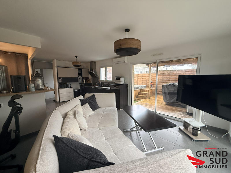 Maison traditionnelle - 105 m² - 4 pièces