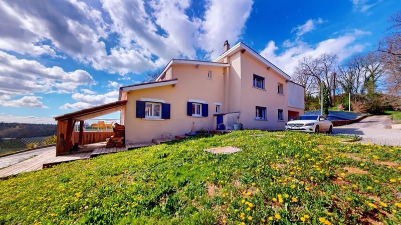 Maison - 268 m² - 7 pièces