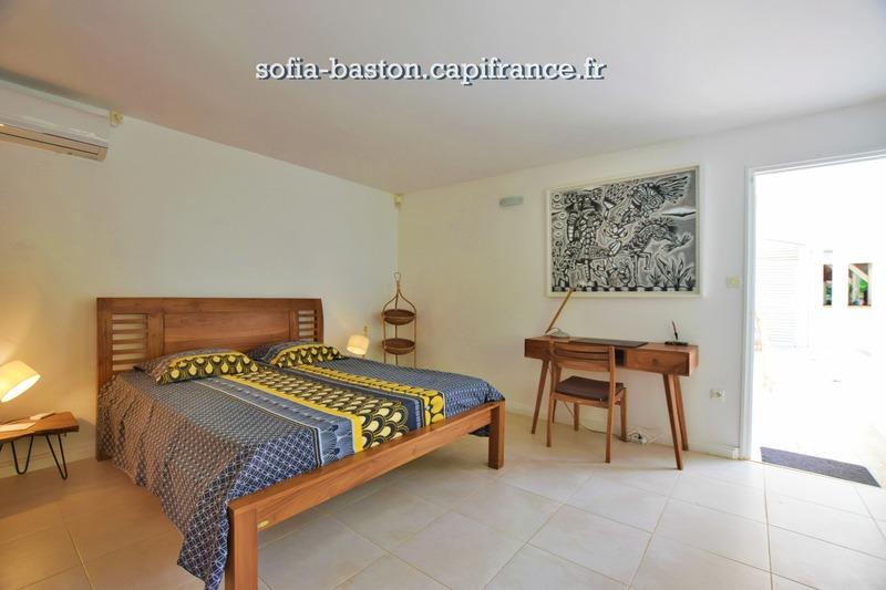 Maison - 345 m² - 5 pièces