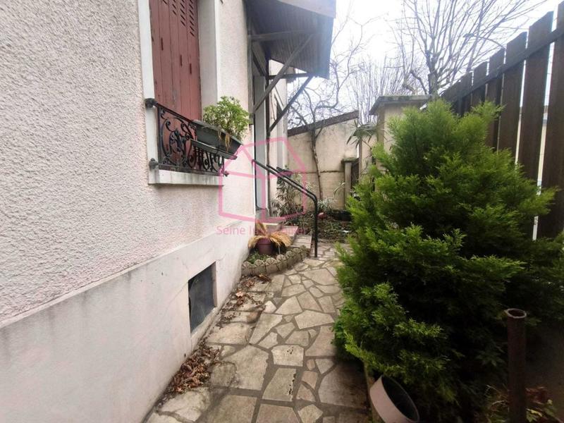 Maison traditionnelle - 65 m² - 3 pièces