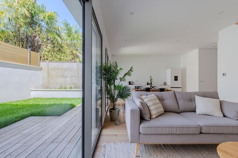 Maison - 113 m² - 6 pièces