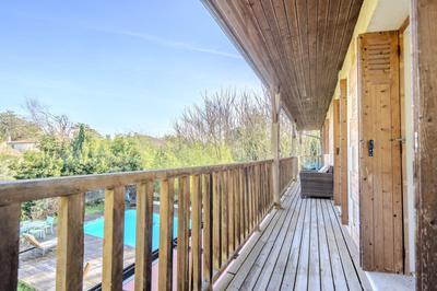 Villa - 200 m² - 6 pièces