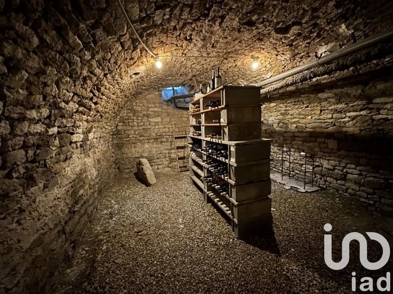 Maison - 202 m² - 6 pièces