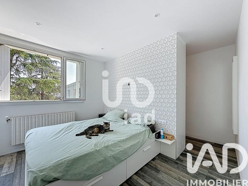 Appartement - 88 m² - 5 pièces