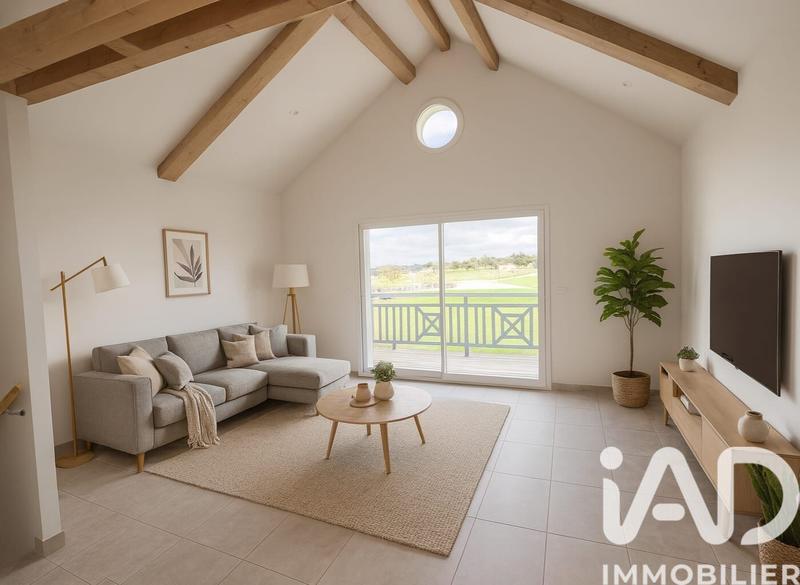 Maison - 88 m² - 5 pièces