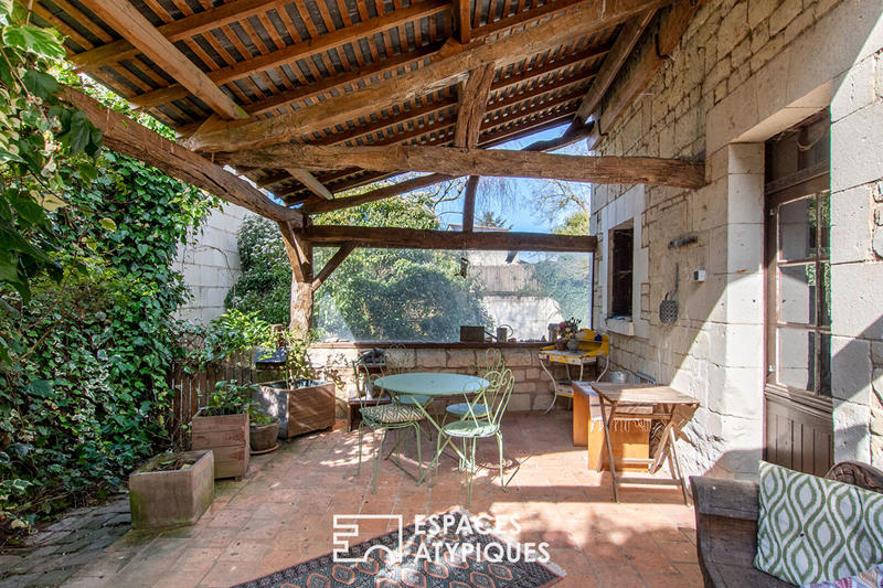Maison - 258 m² - 7 pièces