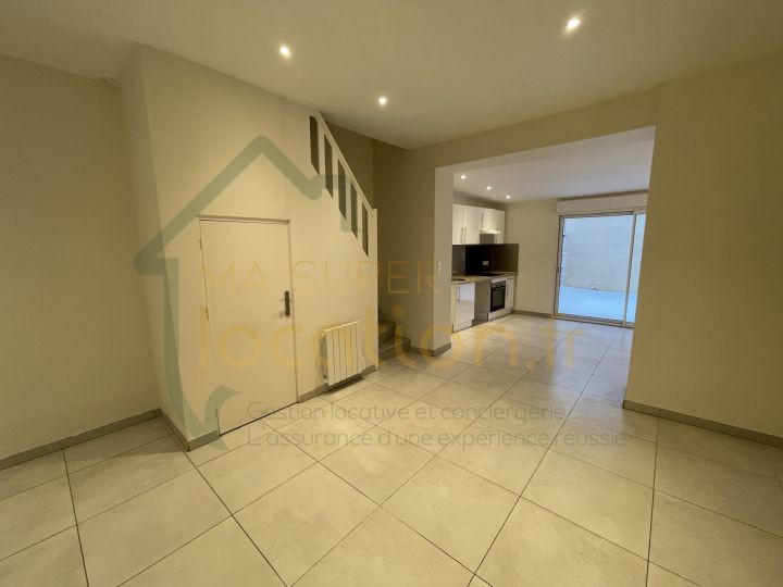 Maison - 60 m² - 3 pièces