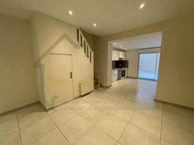 Maison - 60 m² - 3 pièces