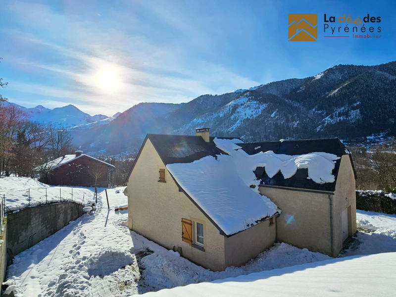 Maison - 140 m² - 6 pièces