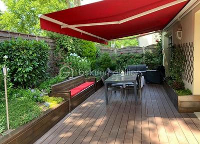 Maison - 142 m² - 6 pièces