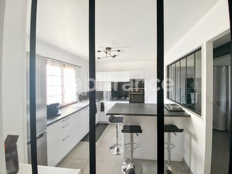 Maison - 171 m² - 8 pièces