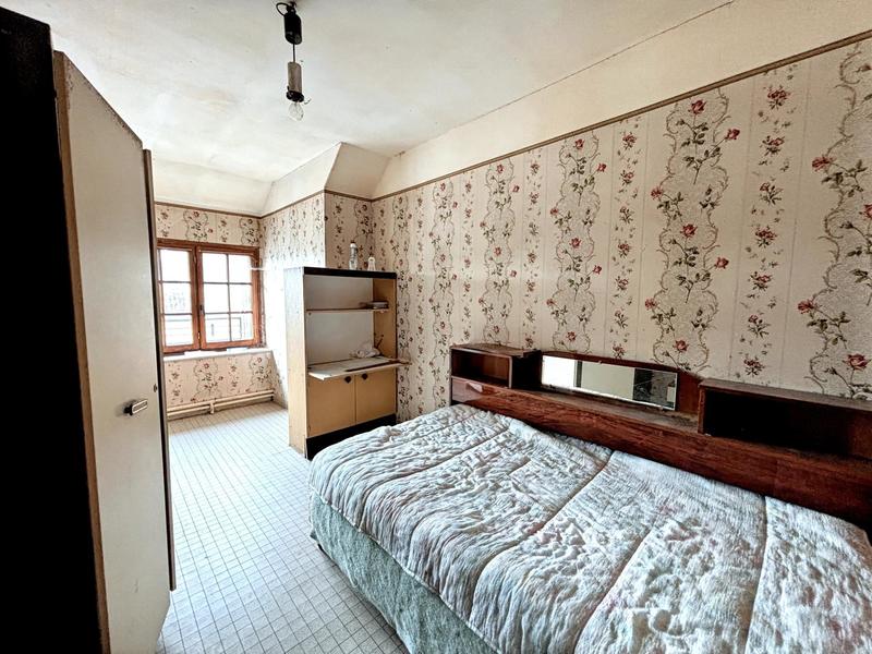 Maison - 288 m² - 8 pièces