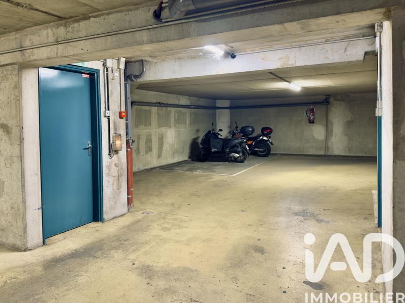 Parking - 13 m²