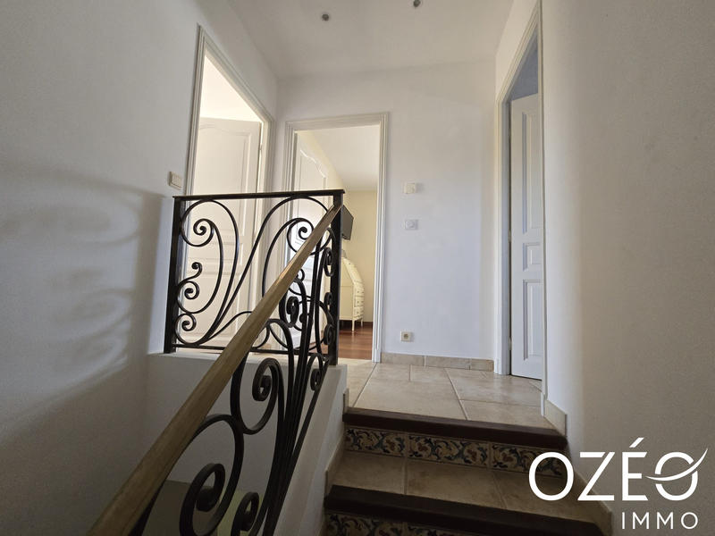 Maison traditionnelle - 160 m² - 5 pièces