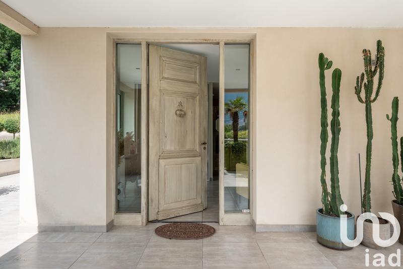 Maison de maîtres - 200 m² - 8 pièces