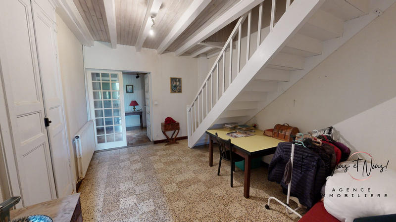 Maison ancienne - 274 m² - 9 pièces
