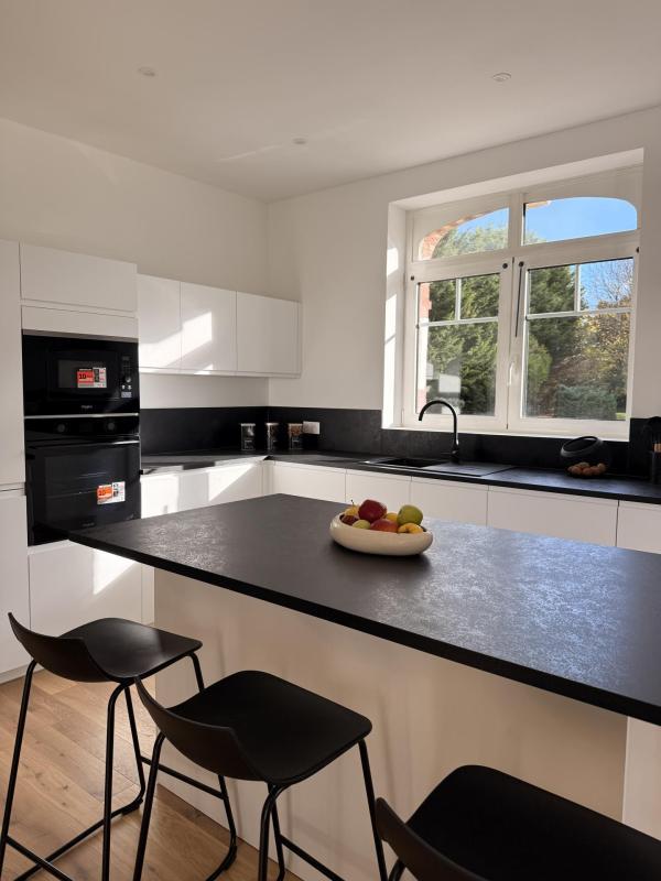 Maison de maîtres - 241 m² - 8 pièces