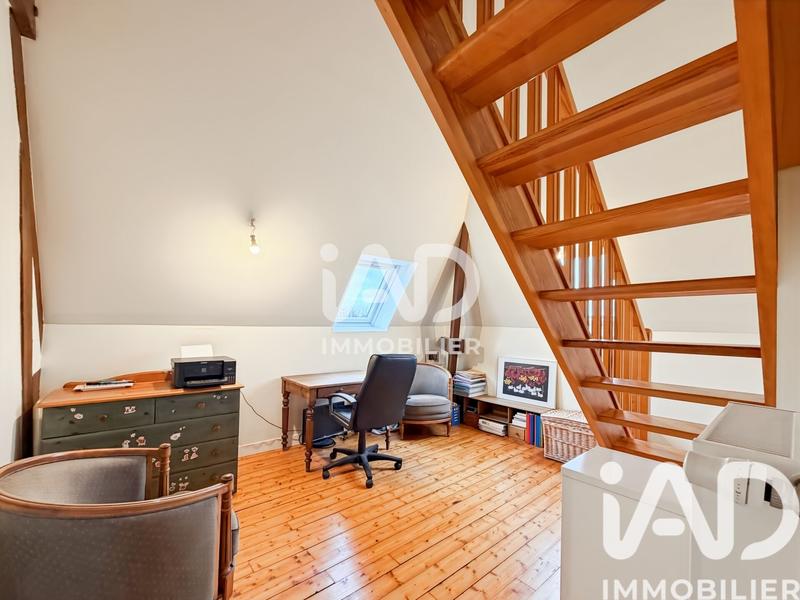 Maison - 163 m² - 8 pièces