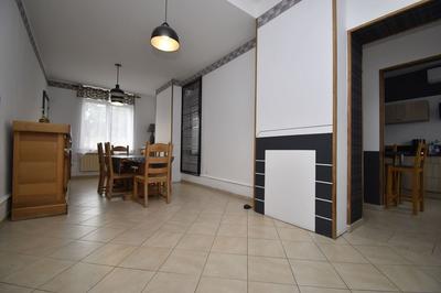 Maison traditionnelle - 178 m² - 7 pièces