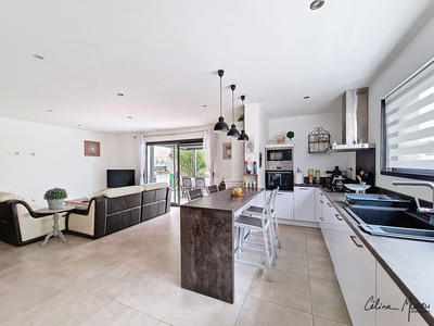 Maison contemporaine - 107 m² - 4 pièces