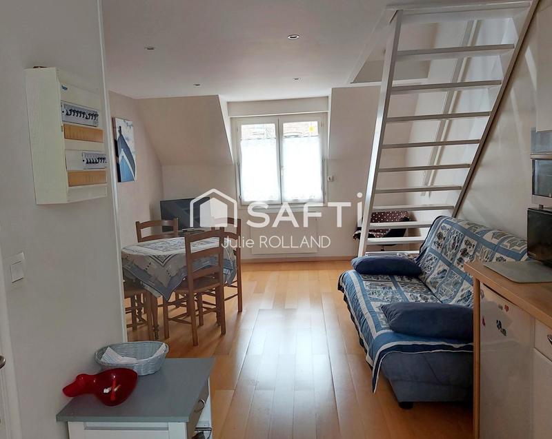 Maison - 202 m² - 8 pièces