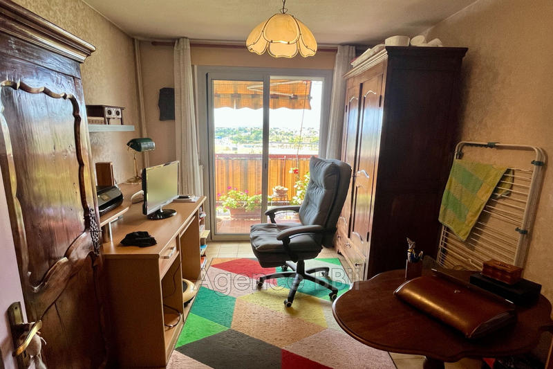 Appartement - 75 m² - 4 pièces