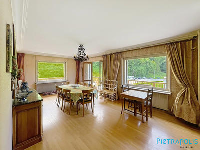 Appartement - 148 m² - 5 pièces