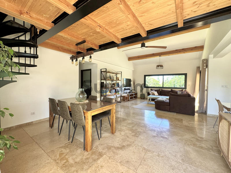 Villa - 150 m² - 5 pièces