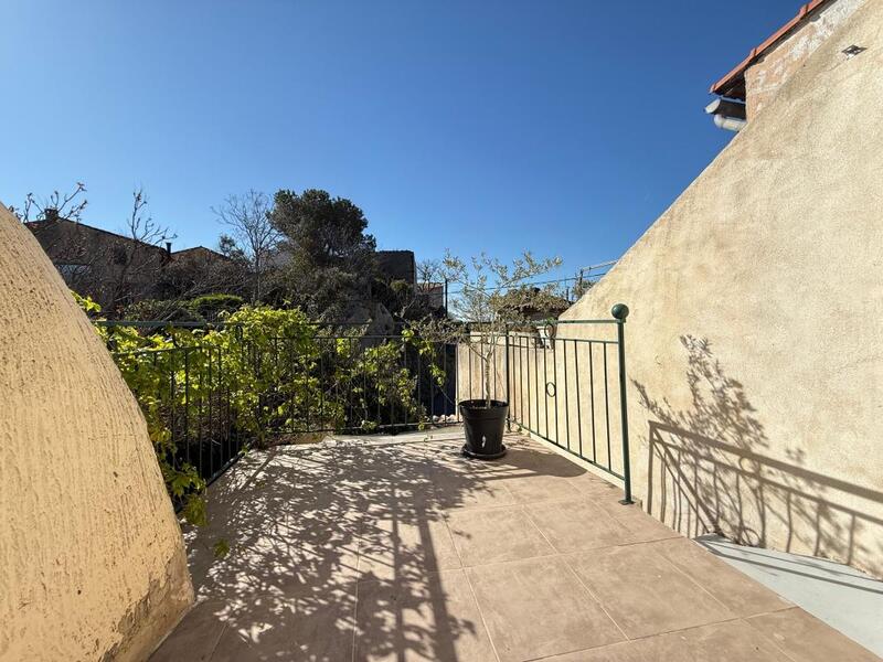 Maison - 90 m² - 3 pièces