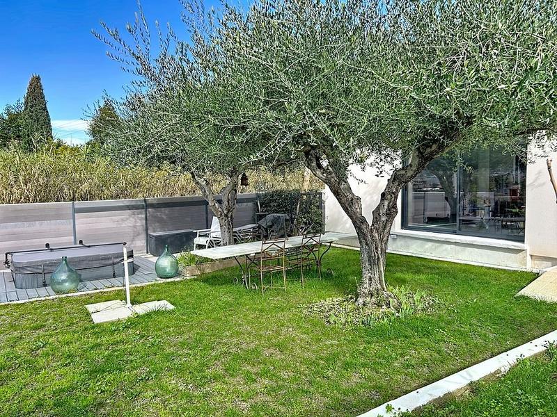 Maison - 77 m² - 3 pièces