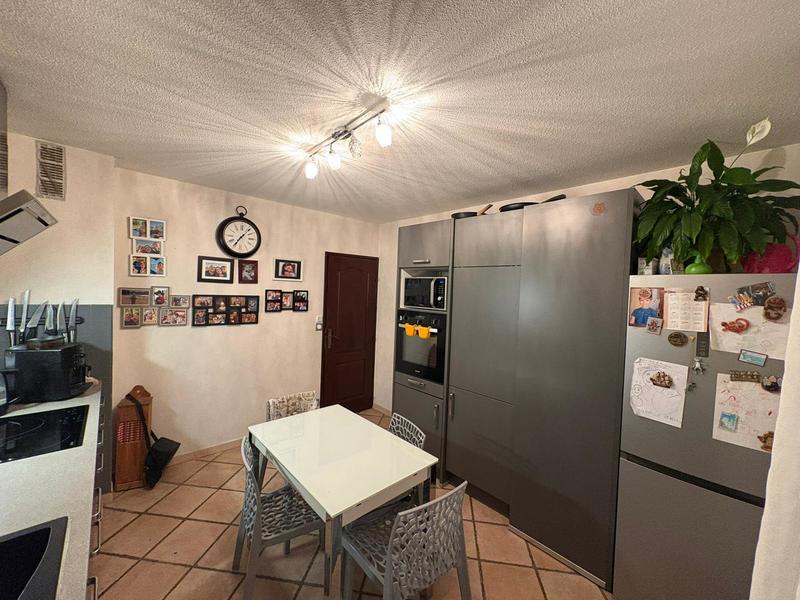 Maison - 105 m² - 4 pièces