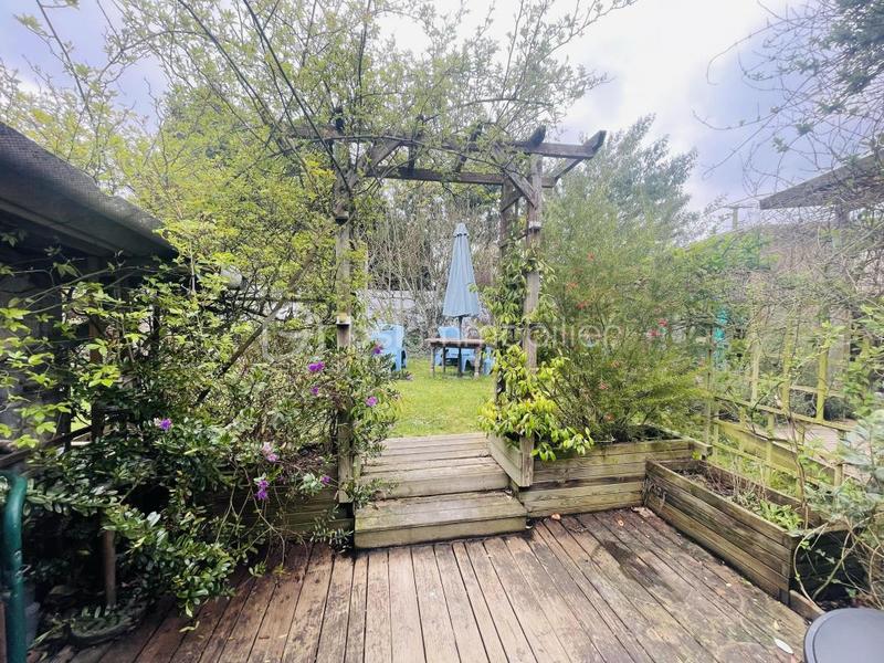 Maison - 154 m² - 10 pièces