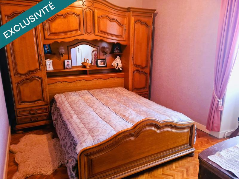 Maison - 211 m² - 8 pièces