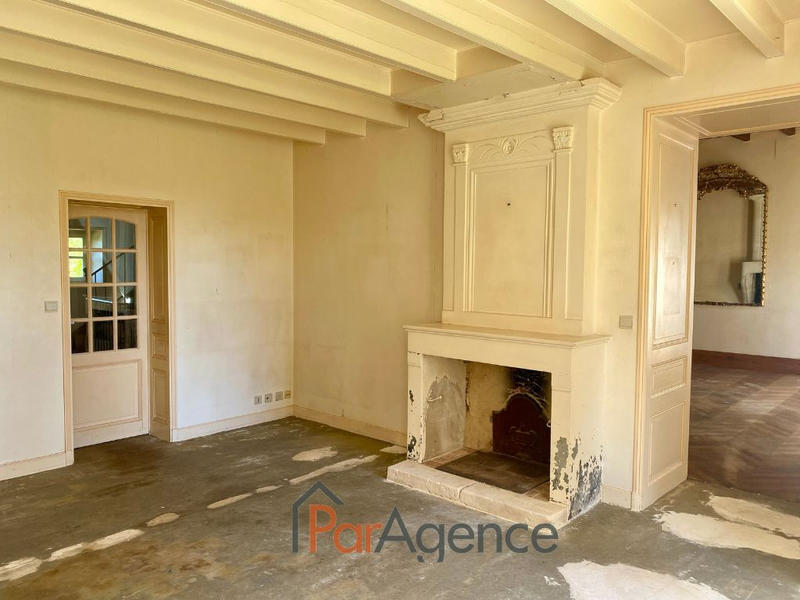 Propriété - 654 m² - 14 pièces