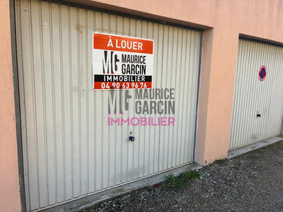 Parking / Garage - 15 m²